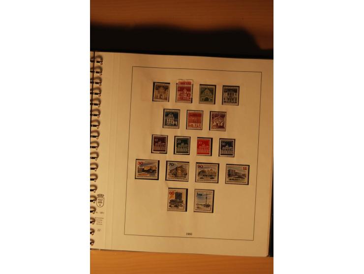 1946/91, ungebrauchte/postfrische und gestempelte Sammlung, dabei Bund und Berlin vielfach mit den frühen Ausgaben, dazu bess