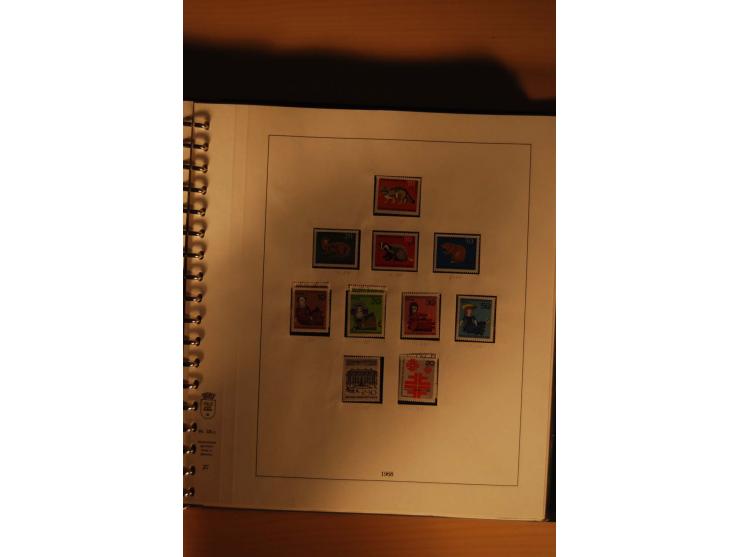 1946/91, ungebrauchte/postfrische und gestempelte Sammlung, dabei Bund und Berlin vielfach mit den frühen Ausgaben, dazu bess