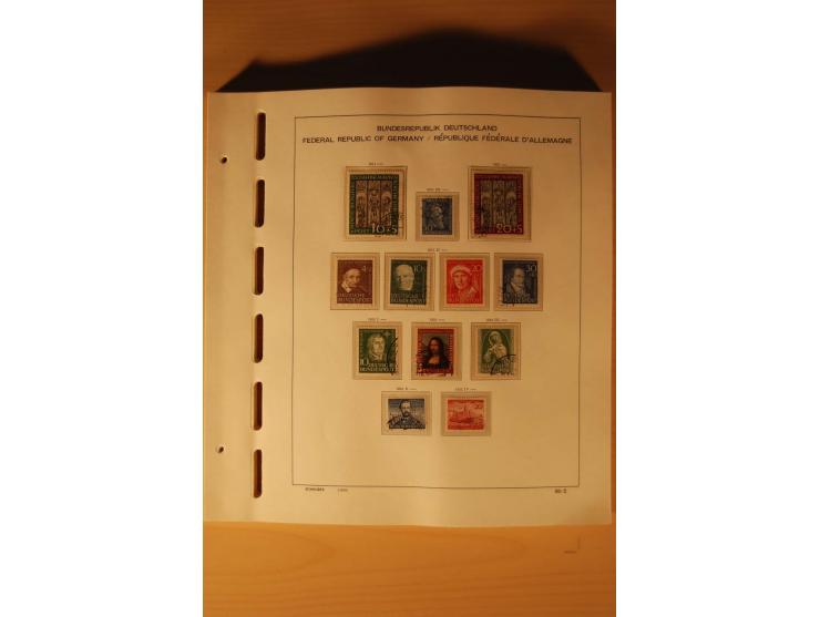 1946/91, ungebrauchte/postfrische und gestempelte Sammlung, dabei Bund und Berlin vielfach mit den frühen Ausgaben, dazu bess