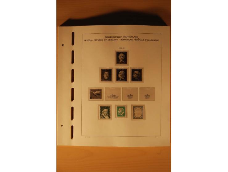 1946/91, ungebrauchte/postfrische und gestempelte Sammlung, dabei Bund und Berlin vielfach mit den frühen Ausgaben, dazu bess