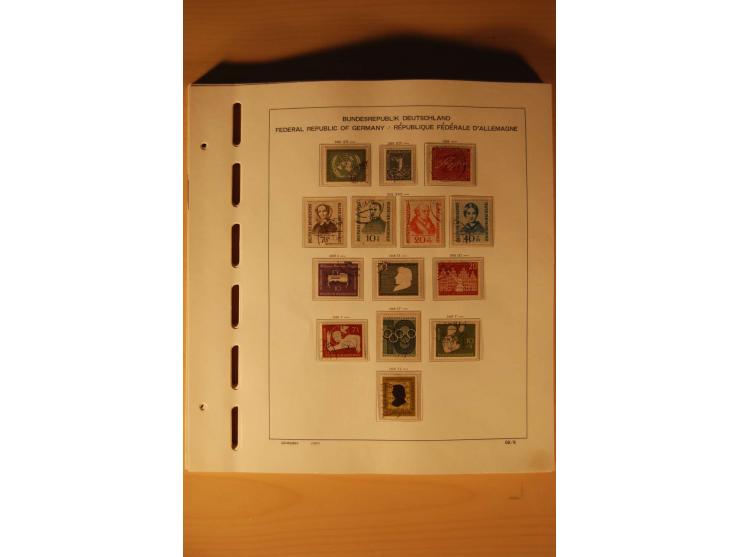 1946/91, ungebrauchte/postfrische und gestempelte Sammlung, dabei Bund und Berlin vielfach mit den frühen Ausgaben, dazu bess