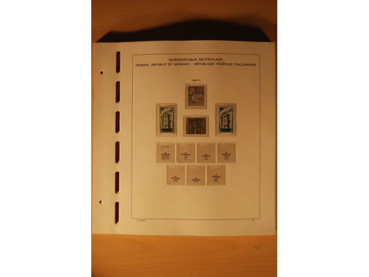 1946/91, ungebrauchte/postfrische und gestempelte Sammlung, dabei Bund und Berlin vielfach mit den frühen Ausgaben, dazu bess