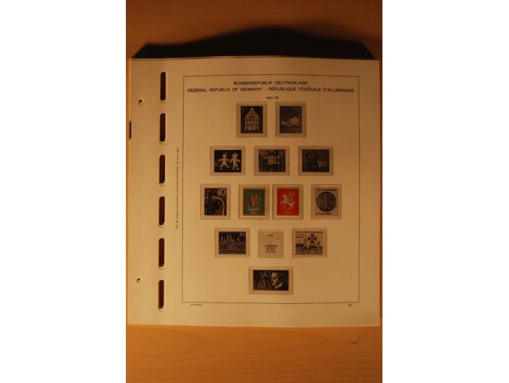 1946/91, ungebrauchte/postfrische und gestempelte Sammlung, dabei Bund und Berlin vielfach mit den frühen Ausgaben, dazu bess