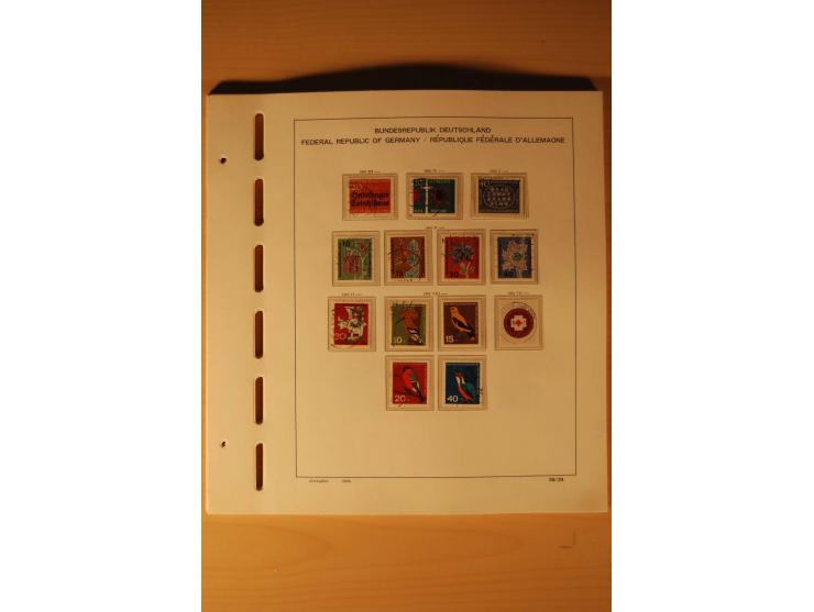 1946/91, ungebrauchte/postfrische und gestempelte Sammlung, dabei Bund und Berlin vielfach mit den frühen Ausgaben, dazu bess