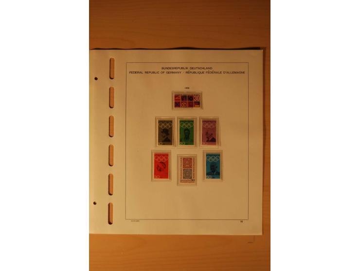 1946/91, ungebrauchte/postfrische und gestempelte Sammlung, dabei Bund und Berlin vielfach mit den frühen Ausgaben, dazu bess