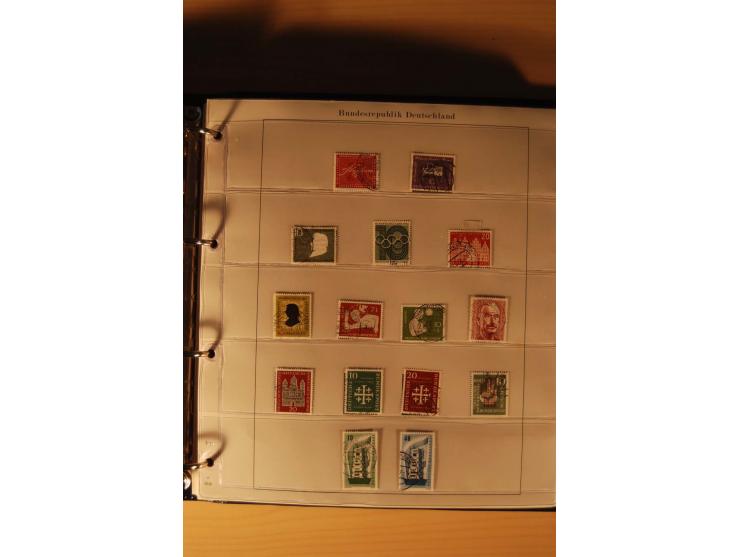 1946/91, ungebrauchte/postfrische und gestempelte Sammlung, dabei Bund und Berlin vielfach mit den frühen Ausgaben, dazu bess