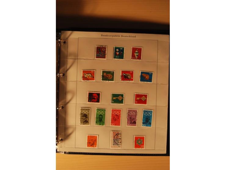 1946/91, ungebrauchte/postfrische und gestempelte Sammlung, dabei Bund und Berlin vielfach mit den frühen Ausgaben, dazu bess