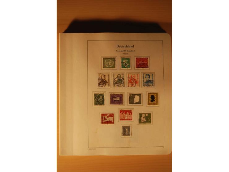 1946/91, ungebrauchte/postfrische und gestempelte Sammlung, dabei Bund und Berlin vielfach mit den frühen Ausgaben, dazu bess