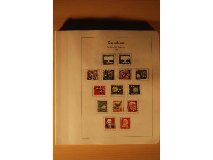 1946/91, ungebrauchte/postfrische und gestempelte Sammlung, dabei Bund und Berlin vielfach mit den frühen Ausgaben, dazu bess