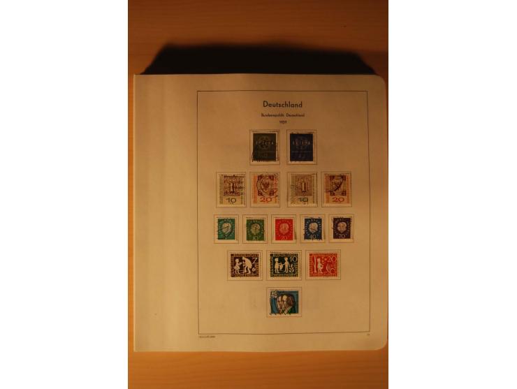 1946/91, ungebrauchte/postfrische und gestempelte Sammlung, dabei Bund und Berlin vielfach mit den frühen Ausgaben, dazu bess