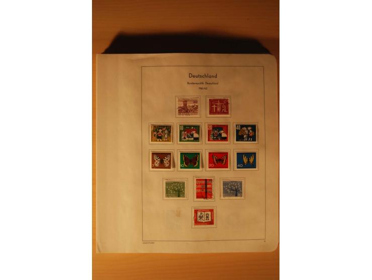 1946/91, ungebrauchte/postfrische und gestempelte Sammlung, dabei Bund und Berlin vielfach mit den frühen Ausgaben, dazu bess