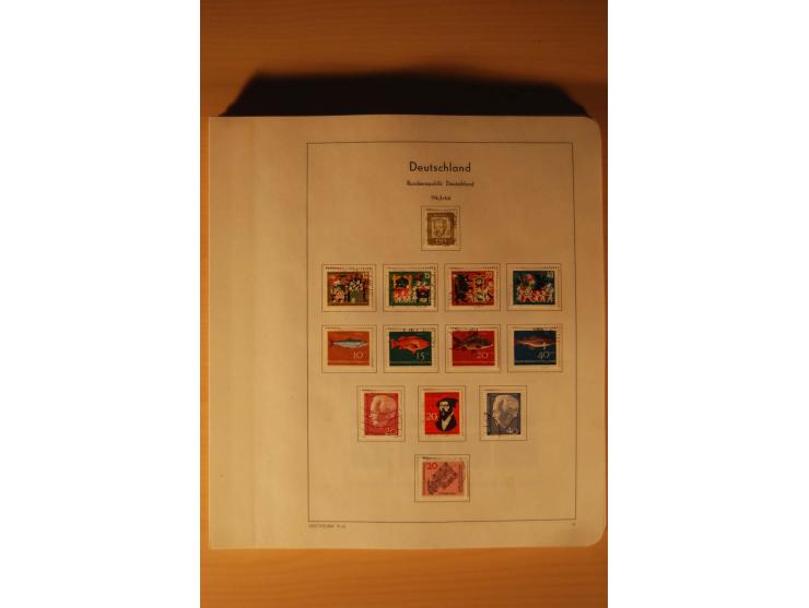 1946/91, ungebrauchte/postfrische und gestempelte Sammlung, dabei Bund und Berlin vielfach mit den frühen Ausgaben, dazu bess