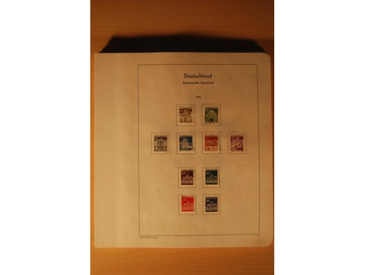1946/91, ungebrauchte/postfrische und gestempelte Sammlung, dabei Bund und Berlin vielfach mit den frühen Ausgaben, dazu bess