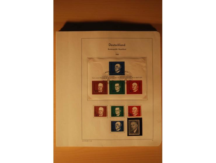 1946/91, ungebrauchte/postfrische und gestempelte Sammlung, dabei Bund und Berlin vielfach mit den frühen Ausgaben, dazu bess