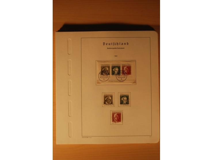 1946/91, ungebrauchte/postfrische und gestempelte Sammlung, dabei Bund und Berlin vielfach mit den frühen Ausgaben, dazu bess