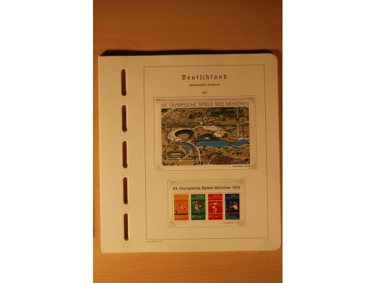 1946/91, ungebrauchte/postfrische und gestempelte Sammlung, dabei Bund und Berlin vielfach mit den frühen Ausgaben, dazu bess