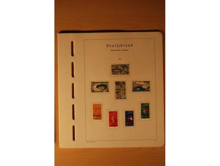 1946/91, ungebrauchte/postfrische und gestempelte Sammlung, dabei Bund und Berlin vielfach mit den frühen Ausgaben, dazu bess
