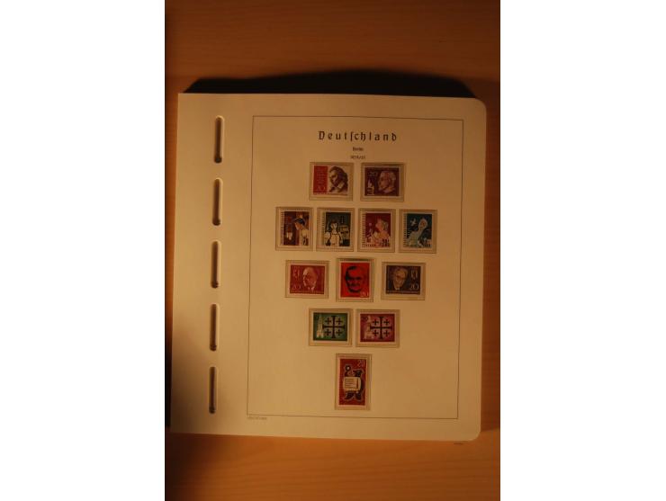 1946/91, ungebrauchte/postfrische und gestempelte Sammlung, dabei Bund und Berlin vielfach mit den frühen Ausgaben, dazu bess