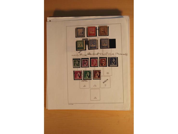 1945/49, sehr umfangreiche, ungebrauchte/postfrische und gestempelte Sammlung inkl. einiger Lokalausgaben mit vielen Farben, 