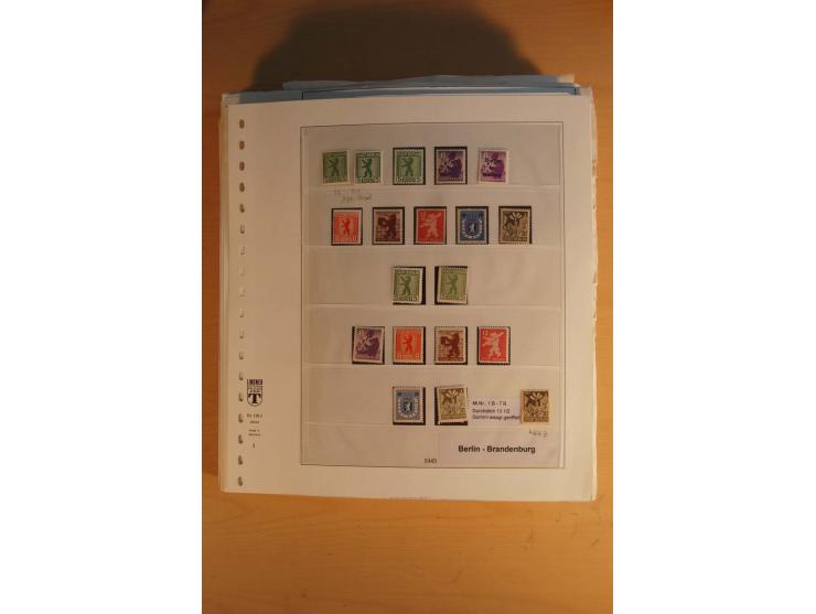 1945/49, sehr umfangreiche, ungebrauchte/postfrische und gestempelte Sammlung inkl. einiger Lokalausgaben mit vielen Farben, 