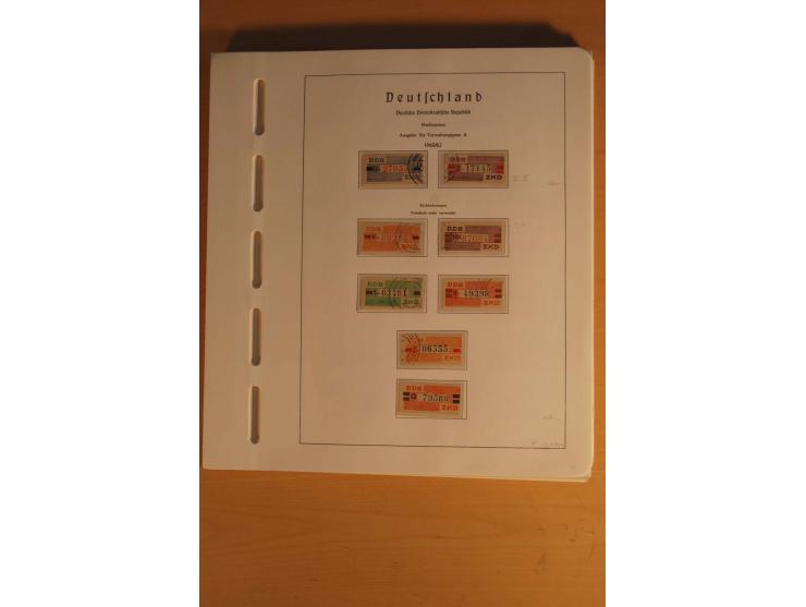 DIENSTMARKEN: 1954/65, postfrische, ungebrauchte und gestempelte Sammlung mit u.a. Mi.-Nr. D/A29-32, D/C16-30, 31-45, 46-60, 