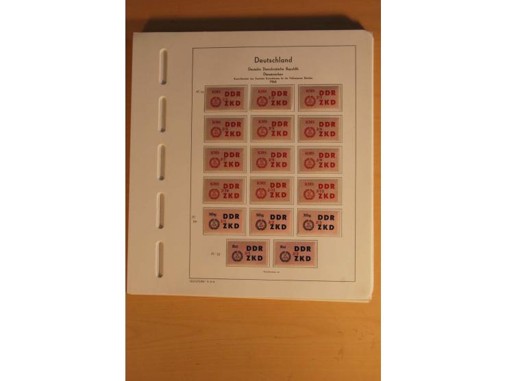 DIENSTMARKEN: 1954/65, postfrische, ungebrauchte und gestempelte Sammlung mit u.a. Mi.-Nr. D/A29-32, D/C16-30, 31-45, 46-60, 