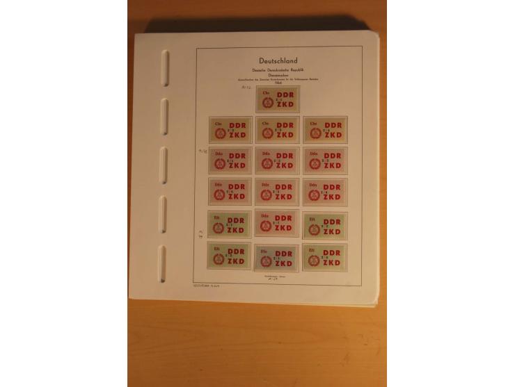 DIENSTMARKEN: 1954/65, postfrische, ungebrauchte und gestempelte Sammlung mit u.a. Mi.-Nr. D/A29-32, D/C16-30, 31-45, 46-60, 