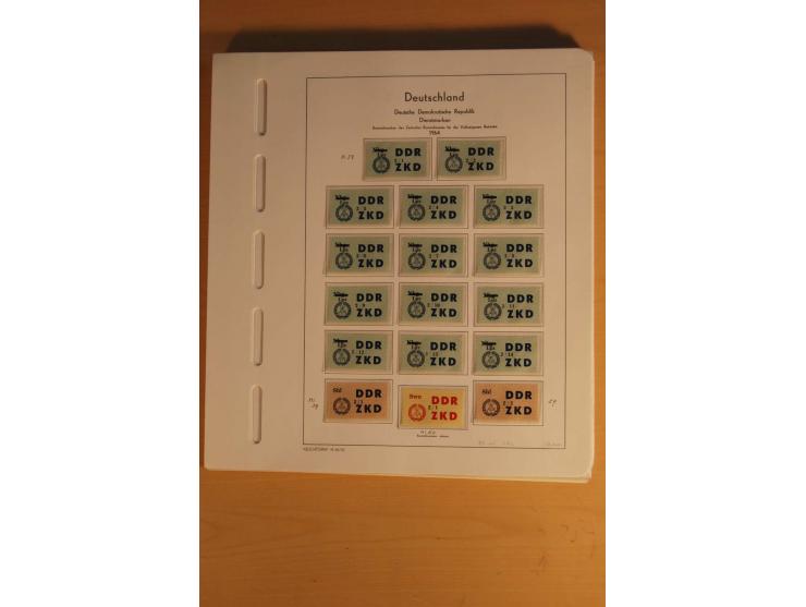 DIENSTMARKEN: 1954/65, postfrische, ungebrauchte und gestempelte Sammlung mit u.a. Mi.-Nr. D/A29-32, D/C16-30, 31-45, 46-60, 