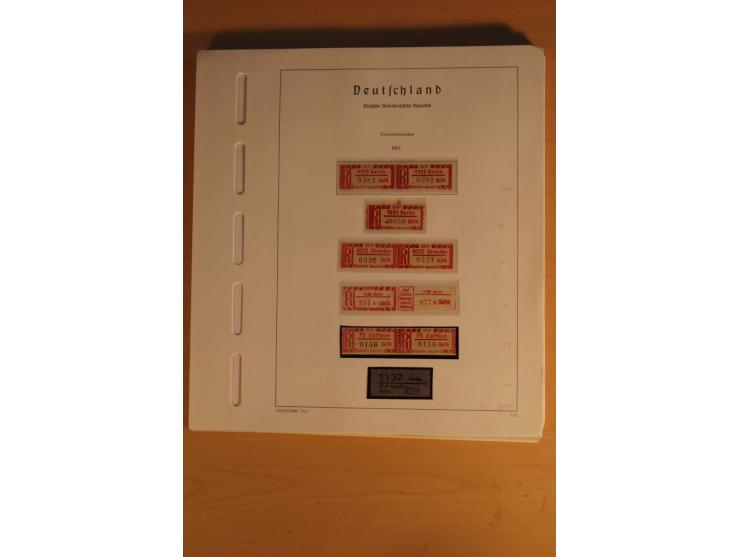 DIENSTMARKEN: 1954/65, postfrische, ungebrauchte und gestempelte Sammlung mit u.a. Mi.-Nr. D/A29-32, D/C16-30, 31-45, 46-60, 