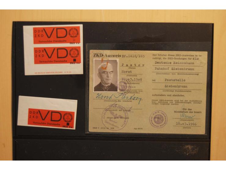 1966/90, ZKD-Kontrollbuch aus 1972 bis 1990 mit einigen frankierten Seiten, dazu ZKD-Ausweis von 1966 und 5 Briefe mit divers