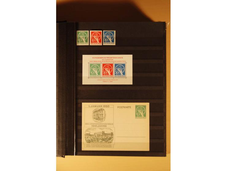 1948/82, kpl. postfrische Sammlung in guter Erhaltung, dabei Schwarz- und Rotaufdruck sowie Goethe, Währungsgeschädigte und B