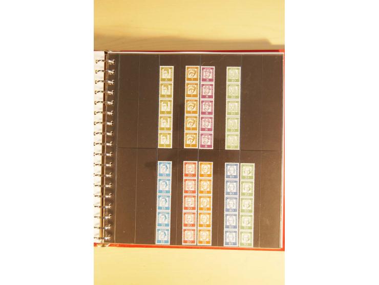 1948/90, postfrische Sammlung, bis auf wenige moderne kpl., anfangs wenige ungebraucht, dabei Besonderheiten wir Plattenfehle