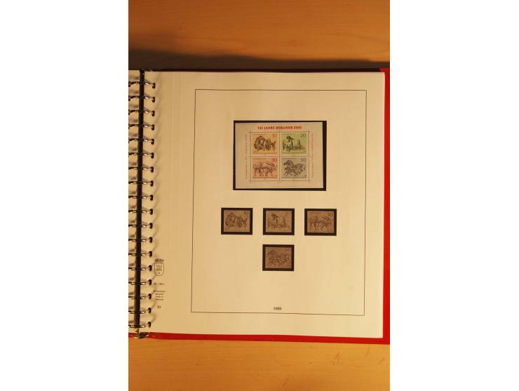 1948/90, postfrische Sammlung, bis auf wenige moderne kpl., anfangs wenige ungebraucht, dabei Besonderheiten wir Plattenfehle