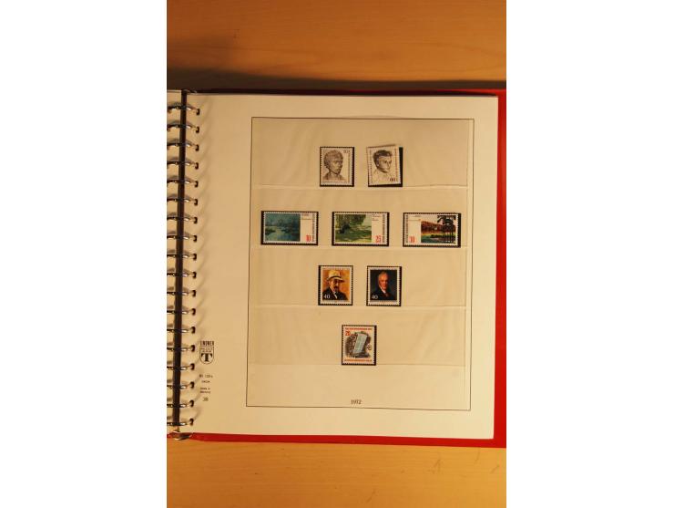 1948/90, postfrische Sammlung, bis auf wenige moderne kpl., anfangs wenige ungebraucht, dabei Besonderheiten wir Plattenfehle