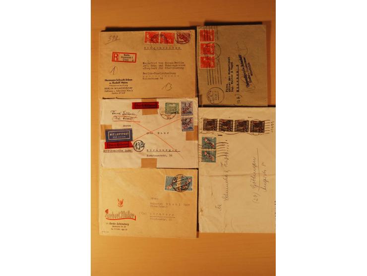 1949/50, Rotaufdruck, über 50 Briefe und Karten mit EF und MEF, R-Briefe, Nachnahme-Briefe und Auslandspost sowie weitere Bes