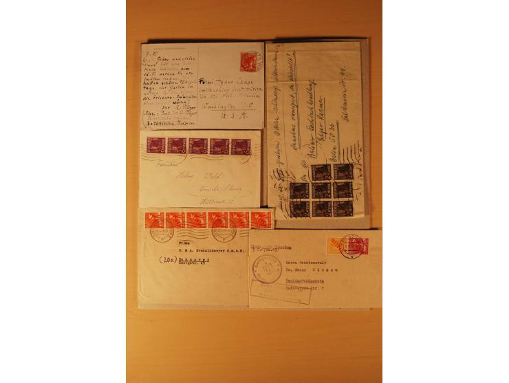1949/50, Rotaufdruck, über 50 Briefe und Karten mit EF und MEF, R-Briefe, Nachnahme-Briefe und Auslandspost sowie weitere Bes