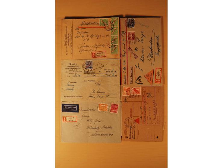 1949/50, Rotaufdruck, über 50 Briefe und Karten mit EF und MEF, R-Briefe, Nachnahme-Briefe und Auslandspost sowie weitere Bes