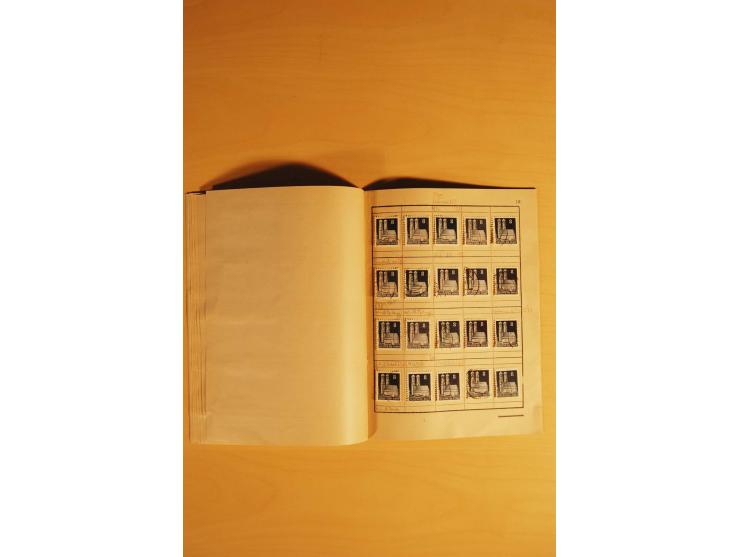 1948, Bauten Spezial-Posten mit angefangenen Plattierungen, Retuschen, Zähnungsvarianten etc., dazu Einsteckbuch mit postfris