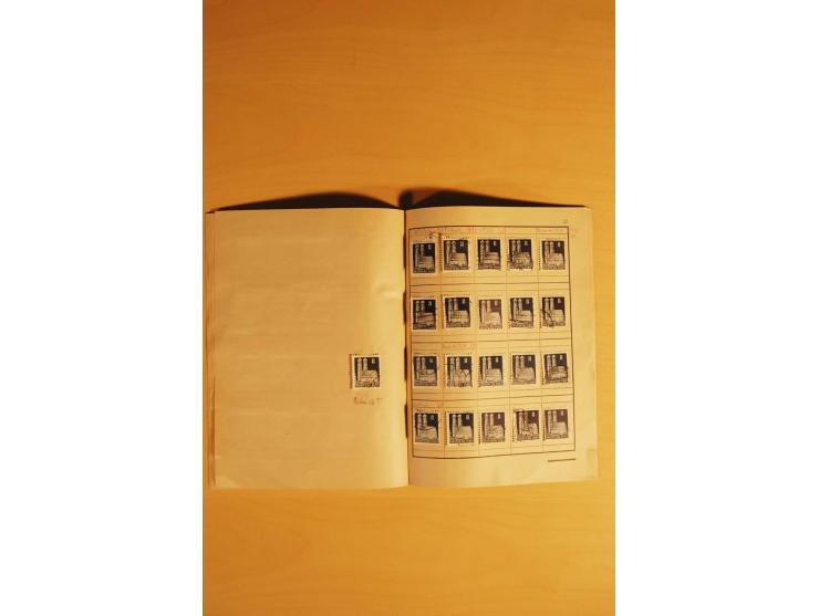 1948, Bauten Spezial-Posten mit angefangenen Plattierungen, Retuschen, Zähnungsvarianten etc., dazu Einsteckbuch mit postfris