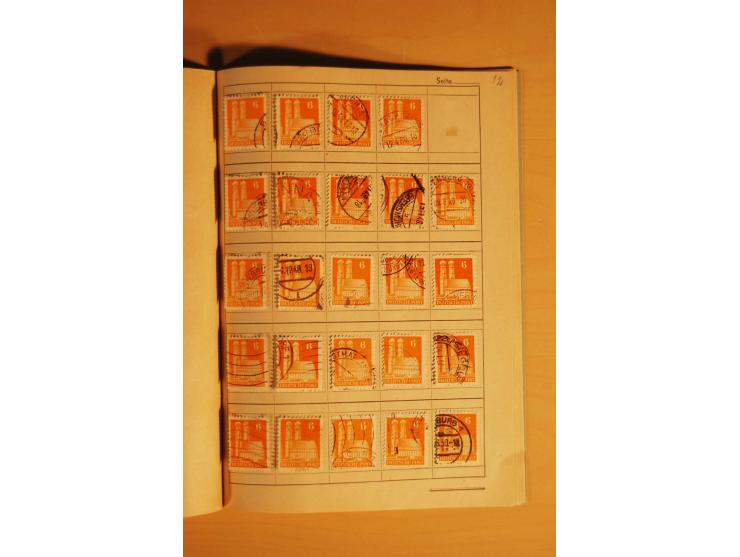 1948, Bauten Spezial-Posten mit angefangenen Plattierungen, Retuschen, Zähnungsvarianten etc., dazu Einsteckbuch mit postfris