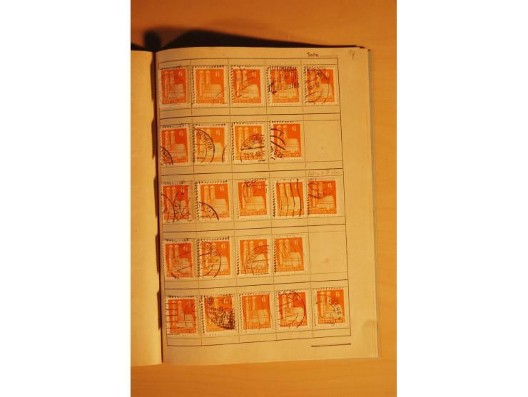 1948, Bauten Spezial-Posten mit angefangenen Plattierungen, Retuschen, Zähnungsvarianten etc., dazu Einsteckbuch mit postfris