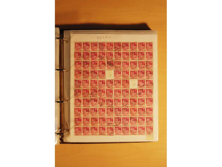 1948, Bauten Spezial-Posten mit angefangenen Plattierungen, Retuschen, Zähnungsvarianten etc., dazu Einsteckbuch mit postfris