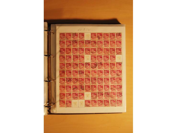 1948, Bauten Spezial-Posten mit angefangenen Plattierungen, Retuschen, Zähnungsvarianten etc., dazu Einsteckbuch mit postfris