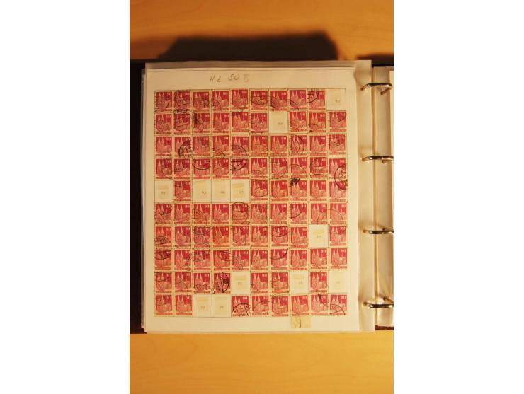 1948, Bauten Spezial-Posten mit angefangenen Plattierungen, Retuschen, Zähnungsvarianten etc., dazu Einsteckbuch mit postfris