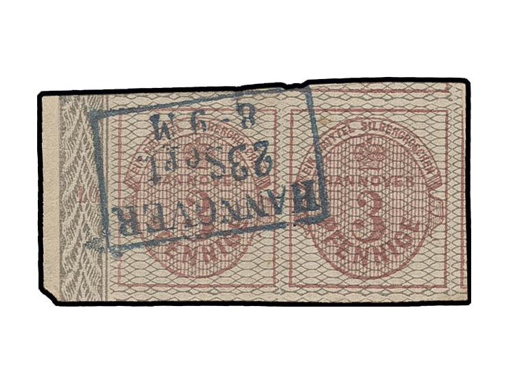 3 Pfg. rötlichkarmin, grau genetzt, im waagerechten Paar, allseits überrandig, rechts und oben mit Teilen von Nachbarmarken, 