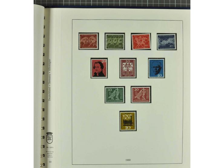 1949/2000 postfrische, ungebrauchte und gestempelte Partie, dabei Posthorn postfrisch sign. Schlegel BPP sowie einmal ungebra