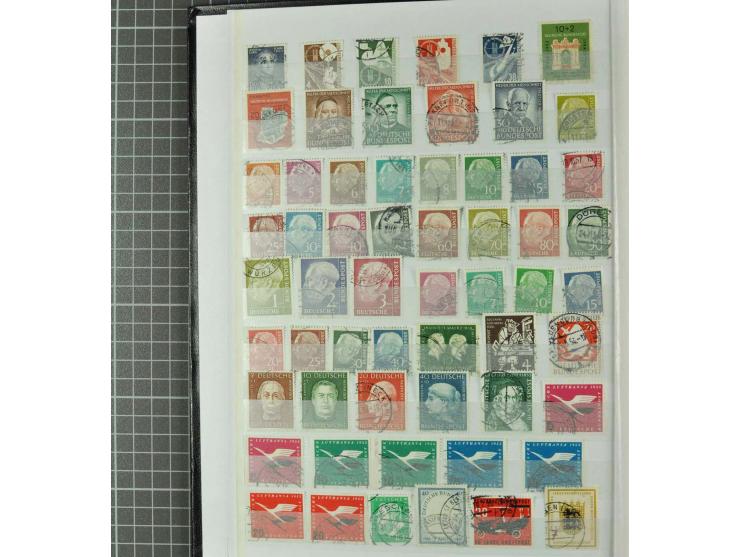 1949/2000 postfrische, ungebrauchte und gestempelte Partie, dabei Posthorn postfrisch sign. Schlegel BPP sowie einmal ungebra