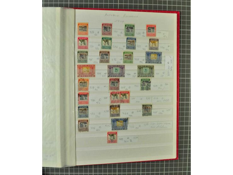 1859/2002, ungebrauchte und gestempelte, später auch postfrische umfangreiche Sammlung in zwei großen Kartons; dabei viele be