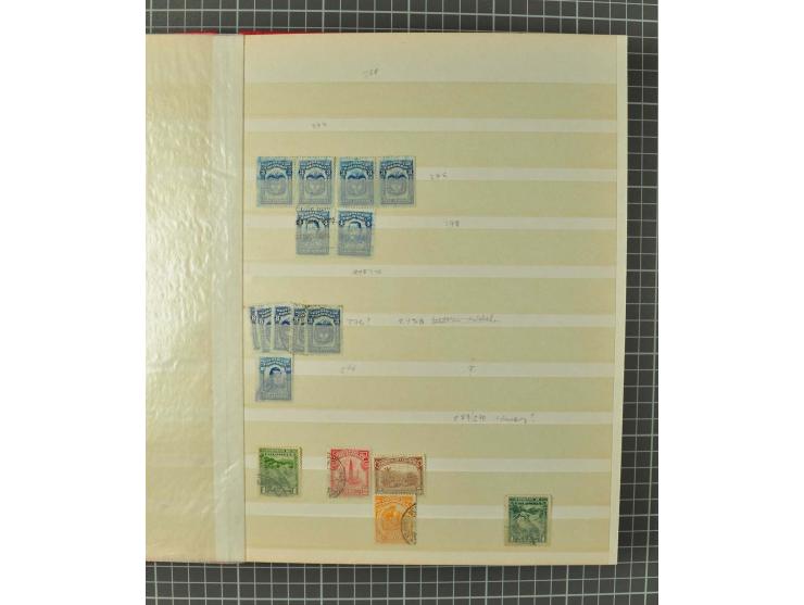1859/2002, ungebrauchte und gestempelte, später auch postfrische umfangreiche Sammlung in zwei großen Kartons; dabei viele be