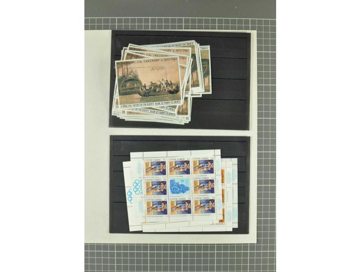 1900/80 (ca.), postfrische, ungebrauchte und gestempelte Partie mit viel interessantem Material, dabei Postsparbücher von Grö